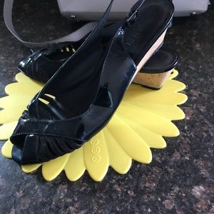 Vaneli wedge heel open toe navy